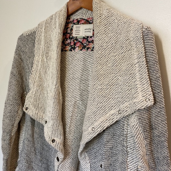 Anthropologie Saturday Sunday Gray Cardigan - Picture 2 of 7